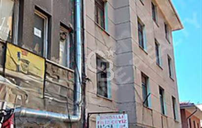  ULUS KONYA SOKAK’TA YATIRIMIN TAM KALBİNDE SATILIK BİNA