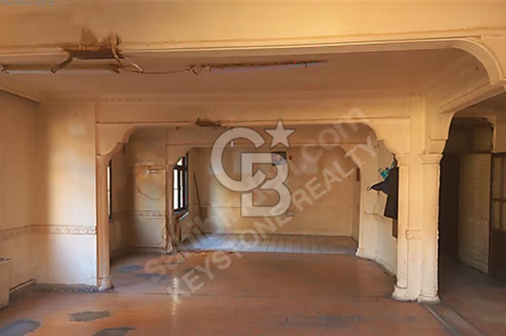  ULUS KONYA SOKAK’TA YATIRIMIN TAM KALBİNDE SATILIK BİNA