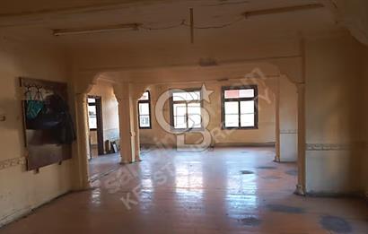  ULUS KONYA SOKAK’TA YATIRIMIN TAM KALBİNDE SATILIK BİNA