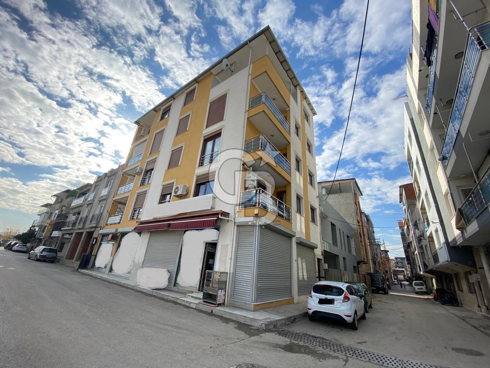 BORNOVA PINARBAŞI YUNUSEMRE mah. SATILIK 4+1 DAİR
