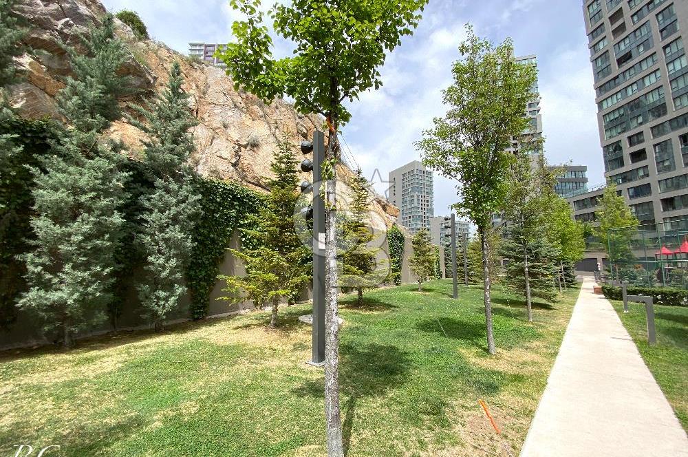 İNCEK LOFT SİTESİNDE KÖŞE KONUMLU MANZARALI KİRALIK 2+1 DAİRE