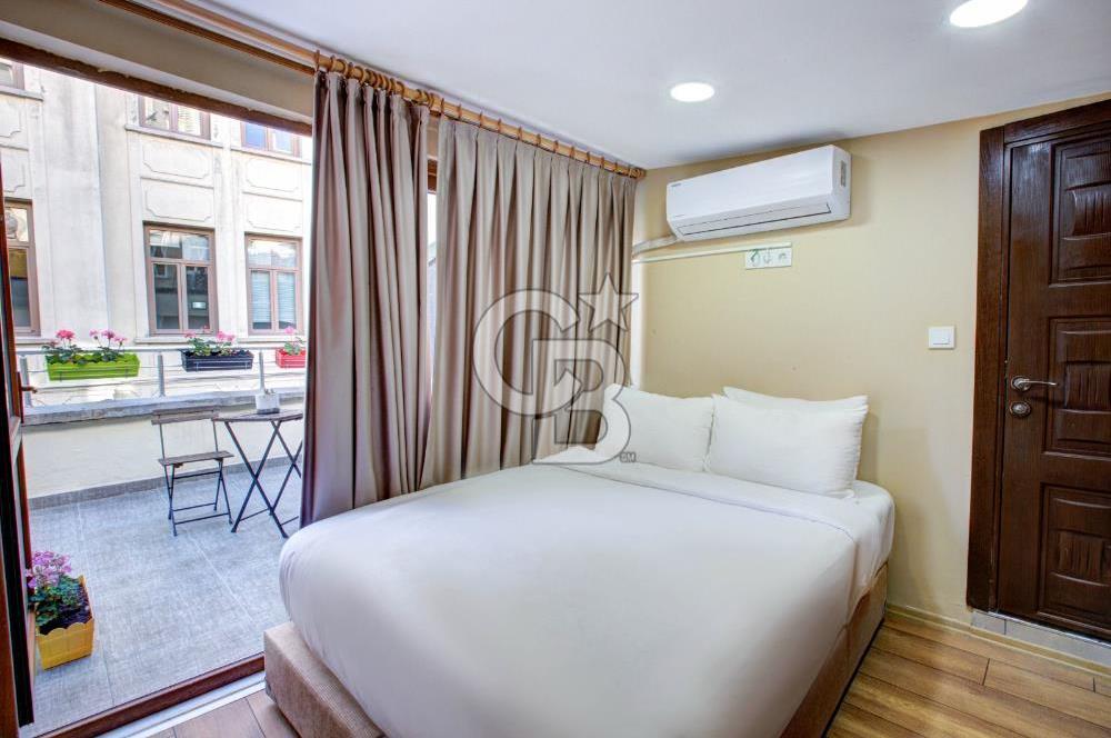 BEYOĞLU PERA KARAKTERİSTİK BİNA ŞAHANE TERASLI KİRALIK HOME OFİS