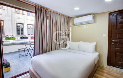 BEYOĞLU PERA KARAKTERİSTİK BİNA ŞAHANE TERASLI KİRALIK HOME OFİS