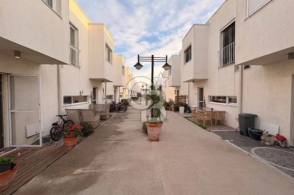 MUSELAND- 35. SOKAK'TA SATILIK 3+1 BODRUMLU 200 M2 BAHÇE DUBLEKS