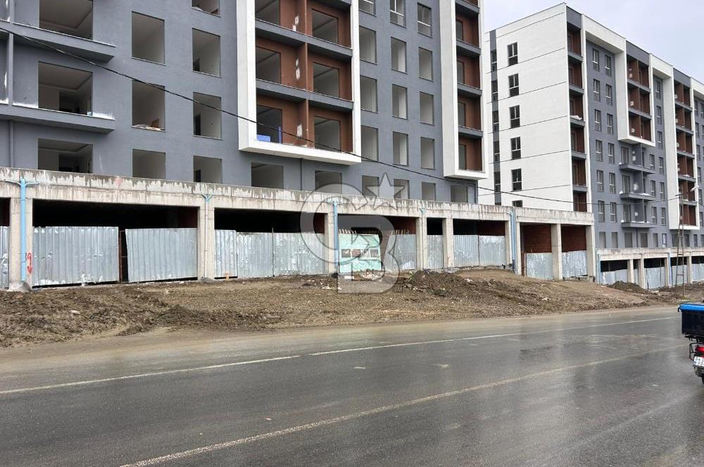 PANORAMA BULVAR SİLİVRİ SİTESİNDE SATILIK DÜZ AYAK DÜKKAN 