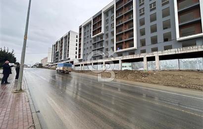 PANORAMA BULVAR SİLİVRİ SİTESİNDE SATILIK DÜZ AYAK DÜKKAN 