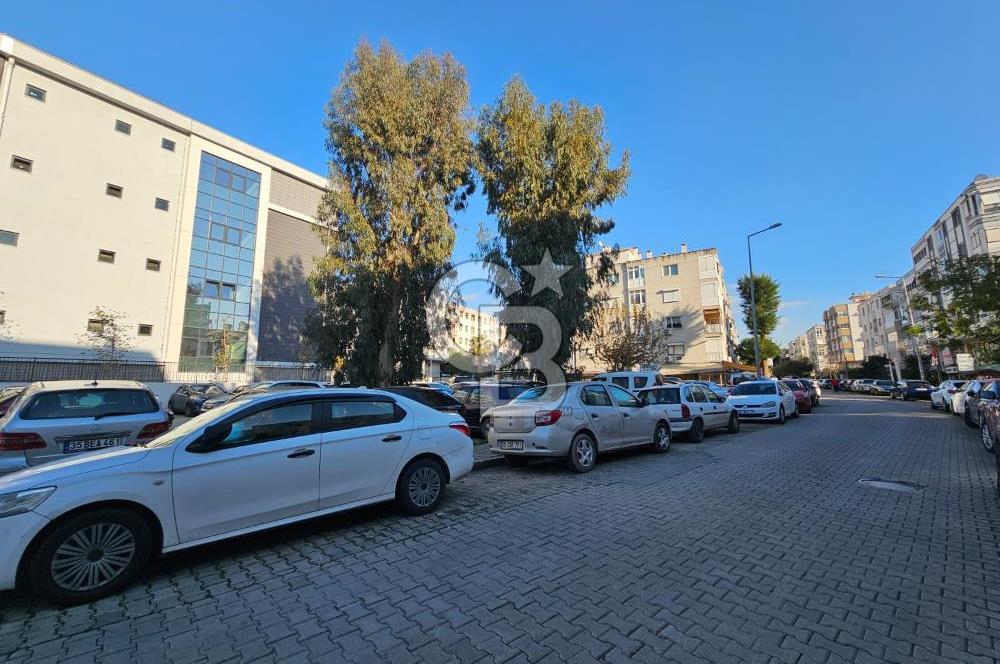 BOSTANLI'KALBİNDE MERKEZİ KONUMDA SATILIK DÜKKAN