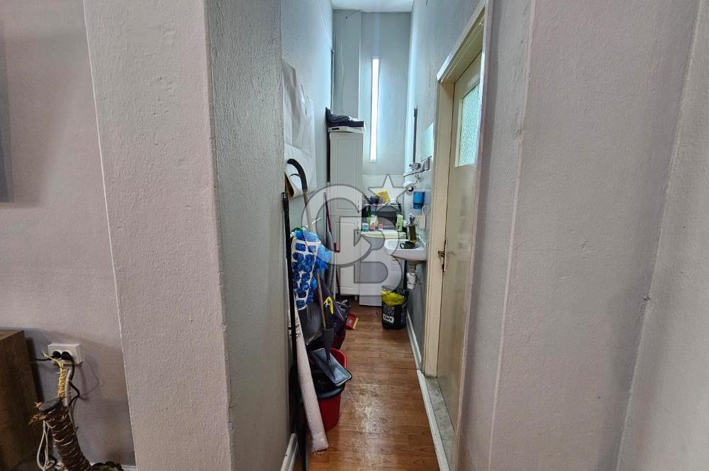 BOSTANLI'KALBİNDE MERKEZİ KONUMDA SATILIK DÜKKAN