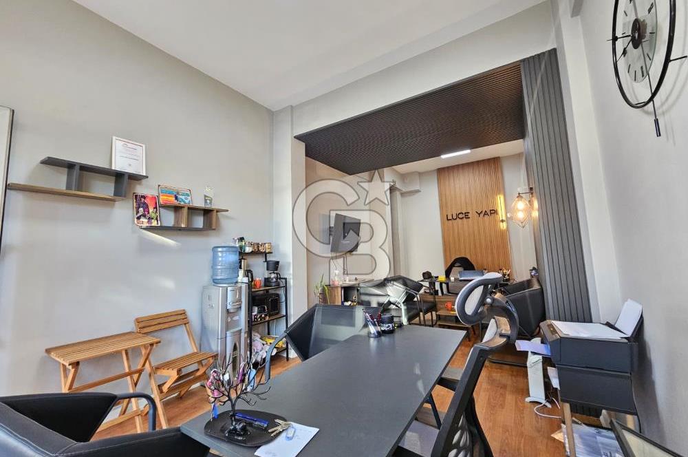 BOSTANLI'KALBİNDE MERKEZİ KONUMDA SATILIK DÜKKAN