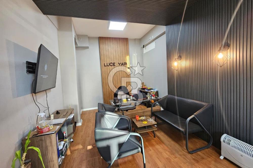 BOSTANLI'KALBİNDE MERKEZİ KONUMDA SATILIK DÜKKAN