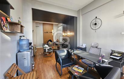 BOSTANLI'KALBİNDE MERKEZİ KONUMDA SATILIK DÜKKAN