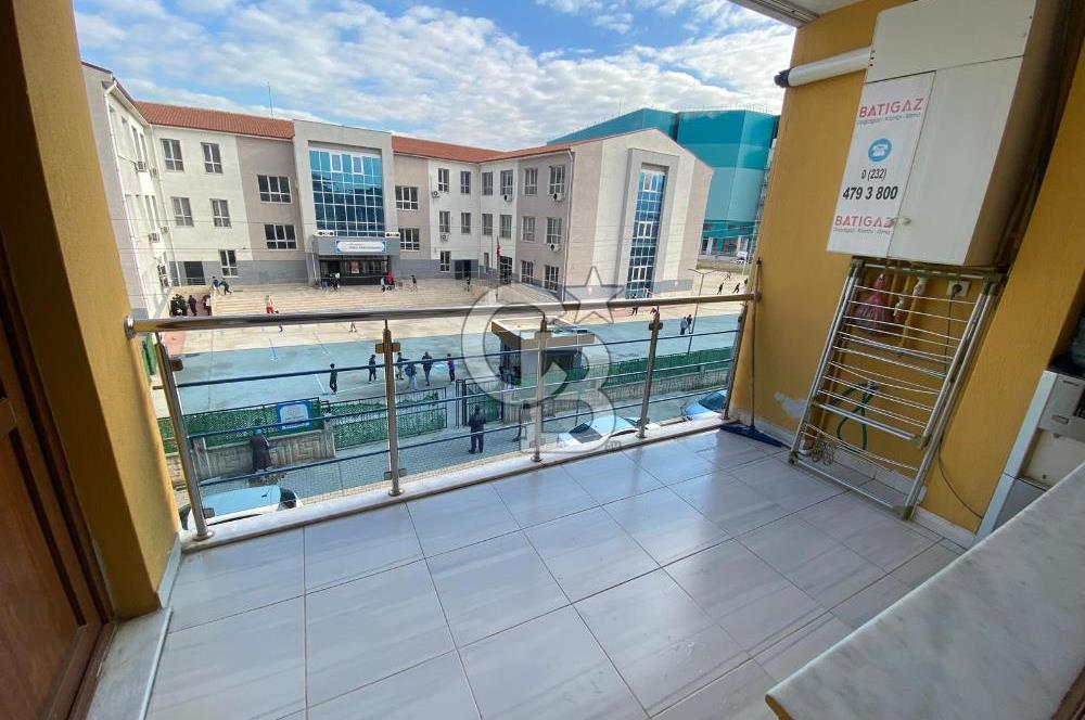 BORNOVA PINARBAŞI YUNUSEMRE mah. SATILIK 4+1 DAİR