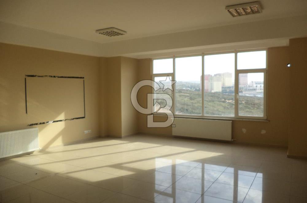 Tuzla'da Kiralık Üretime uygun 750 m² Dükkan