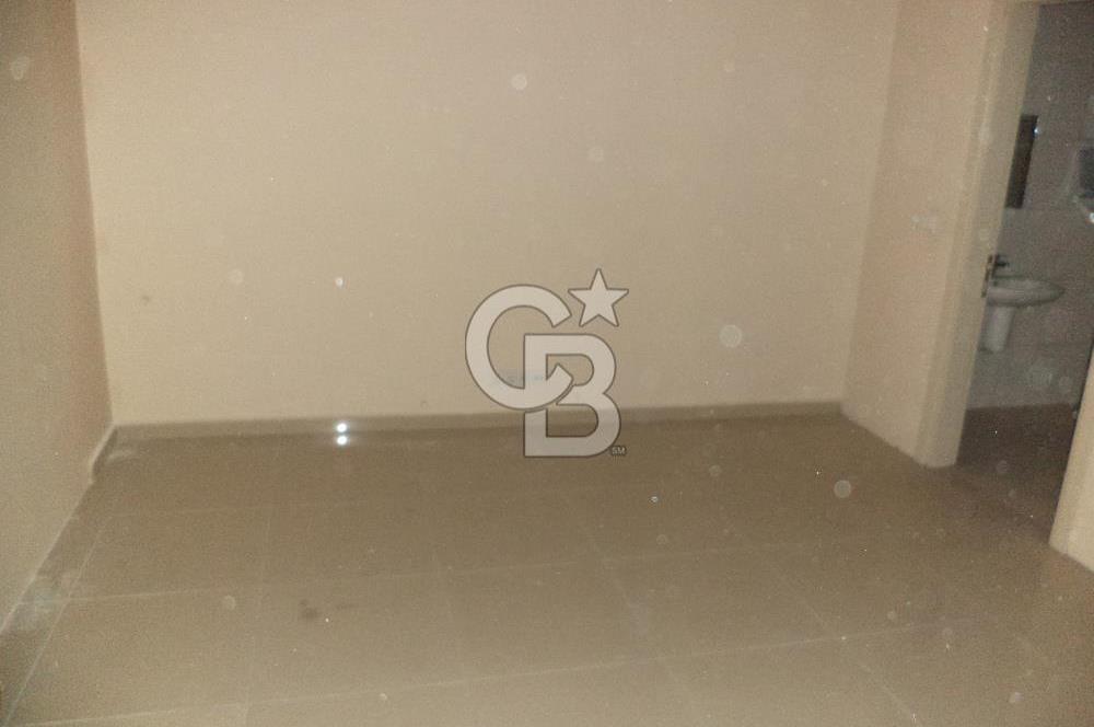 Tuzla'da Kiralık Üretime uygun 750 m² Dükkan