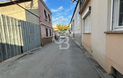 MENEMEN GAYBİ MAHALLESİNDE SATILIK ARSA