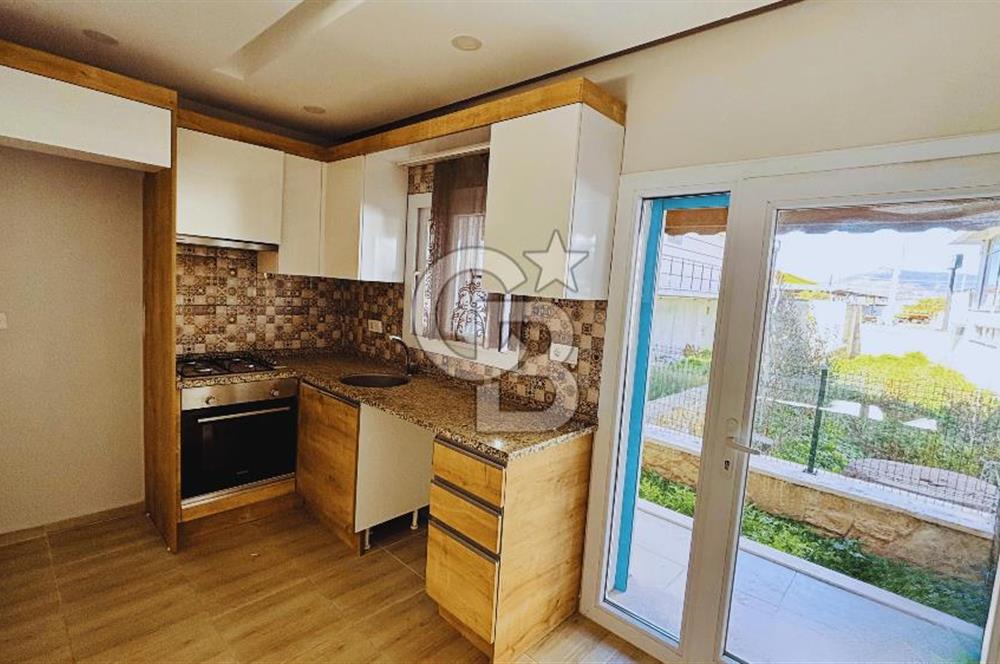 Foça Bağarası Kazım Dirik Mah. Satılık 2+1 Dubleks