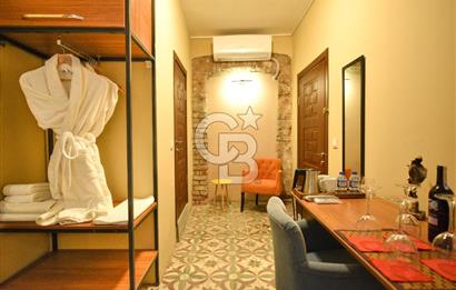 GALATA KULESİ YAKINI ORJİNAL ATEŞ TUĞLA KİRALIK HOME OFİS