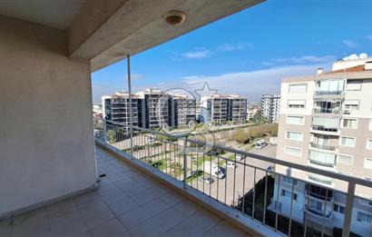 ULUKENT 8.Cİ CADDE ÜZERİNDE KİRALIK ARA KAT 3+1 DAİRE 