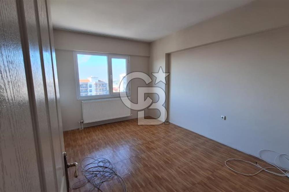 ULUKENT 8.Cİ CADDE ÜZERİNDE KİRALIK ARA KAT 3+1 DAİRE 