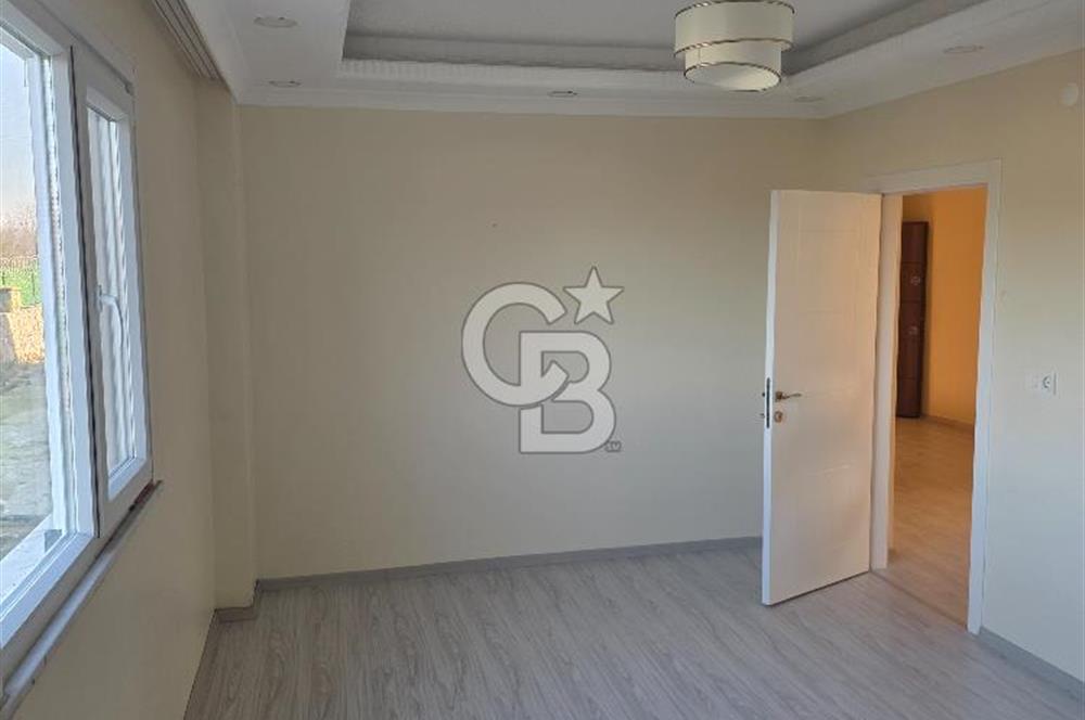 CB ENVOY'dan, Körfez Cuma Köyü'nde 2935 m2 Satılık Arsa