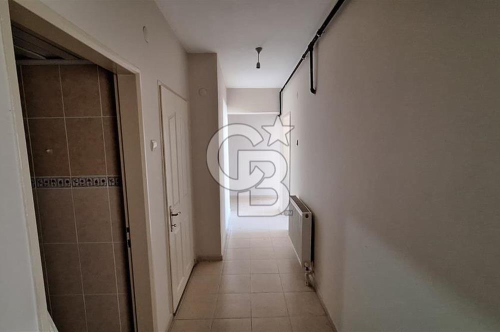 ULUKENT 8.Cİ CADDE ÜZERİNDE KİRALIK ARA KAT 3+1 DAİRE 