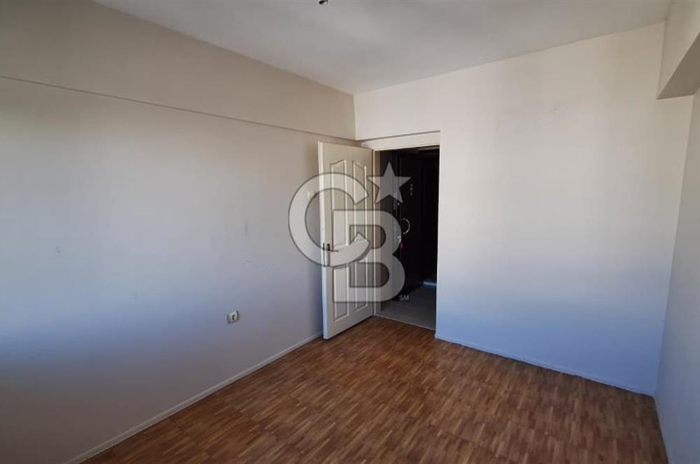 ULUKENT 8.Cİ CADDE ÜZERİNDE KİRALIK ARA KAT 3+1 DAİRE 