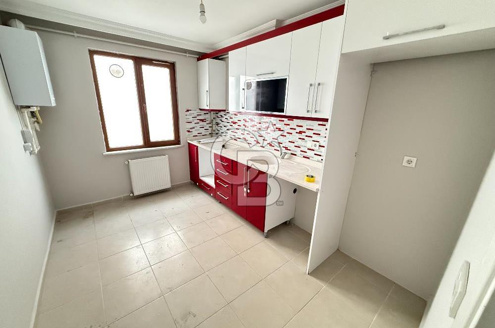 YEŞİLKENT MAH HASTANEYE YAKIN TEMİZ BOYALI KİRALIK 2+1 DAİRE