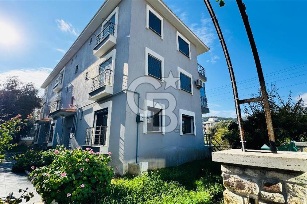 Yenifoça'da Satılık Bahçe Katı 2+1 Daire