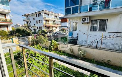 Yenifoça'da Satılık Bahçe Katı 2+1 Daire