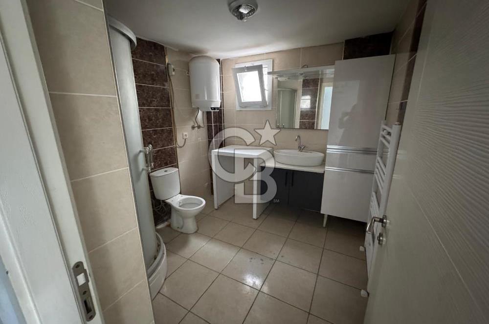 Foça Bağarası Kazım Dirik Mah. Kiralık 3+1 Bahçe Katı Daire