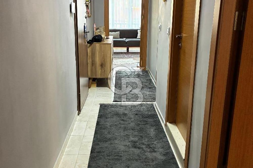 Sancaktepe Safa Mahallesinde Satılık 2+1 İçi Yapılı Arakat Daire