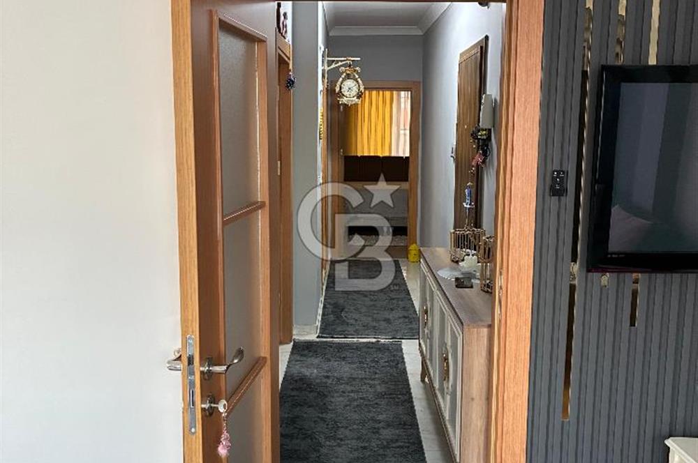 Sancaktepe Safa Mahallesinde Satılık 2+1 İçi Yapılı Arakat Daire