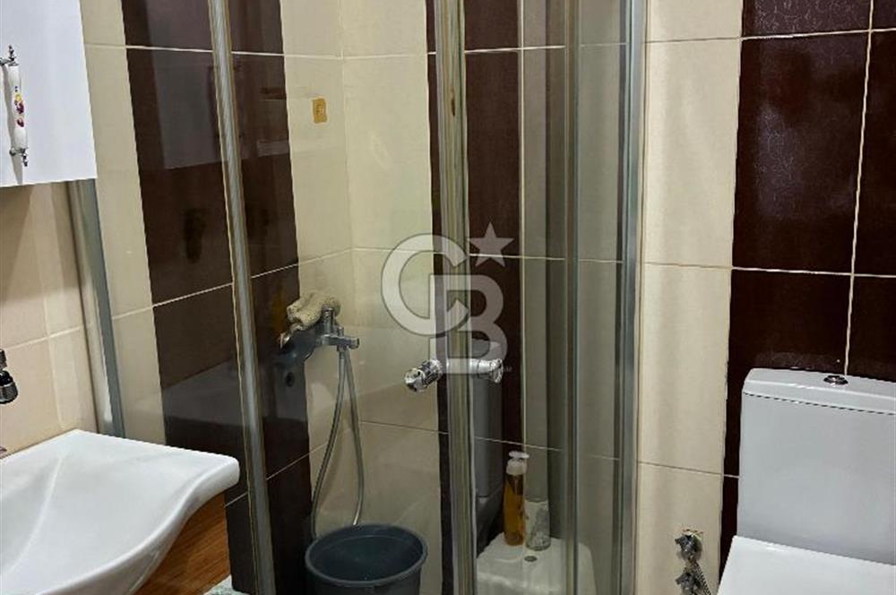 Sancaktepe Safa Mahallesinde Satılık 2+1 İçi Yapılı Arakat Daire