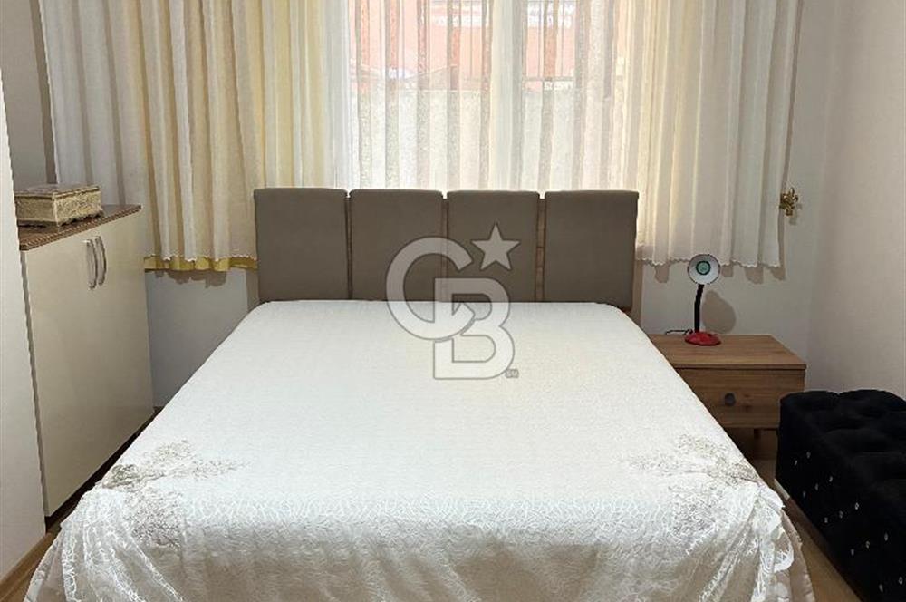 Sancaktepe Safa Mahallesinde Satılık 2+1 İçi Yapılı Arakat Daire