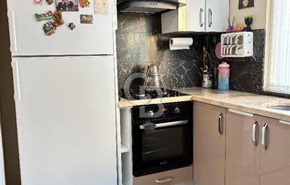 Sancaktepe Safa Mahallesinde Satılık 2+1 İçi Yapılı Arakat Daire