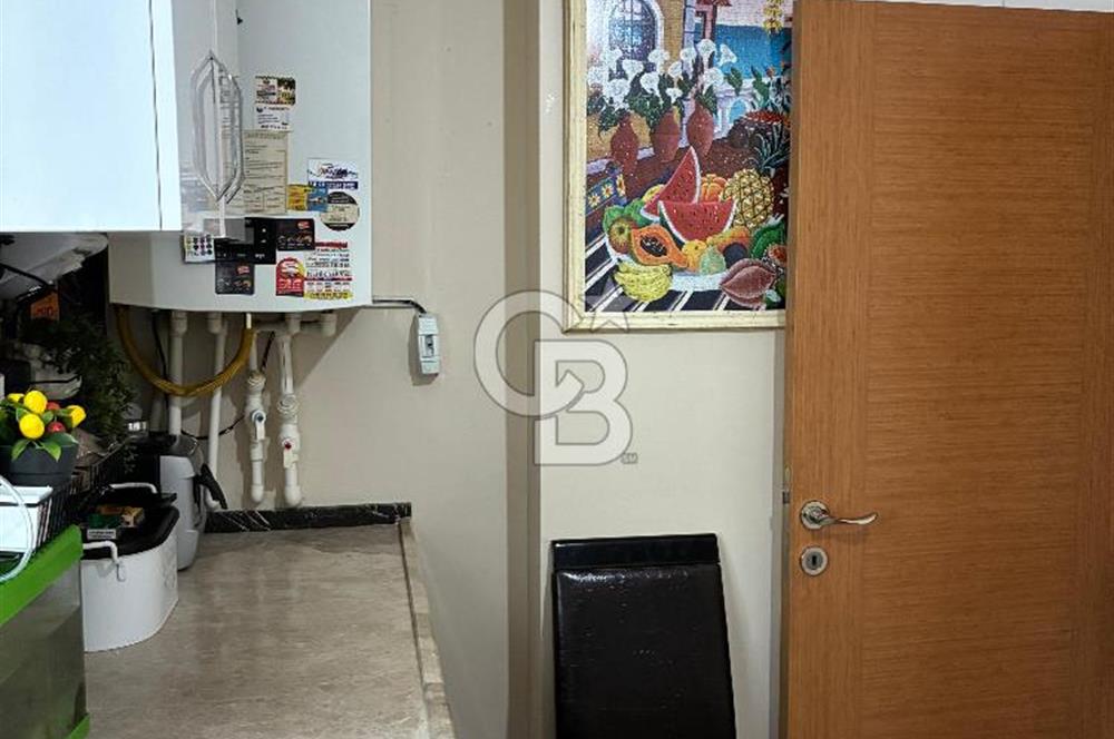 Sancaktepe Safa Mahallesinde Satılık 2+1 İçi Yapılı Arakat Daire