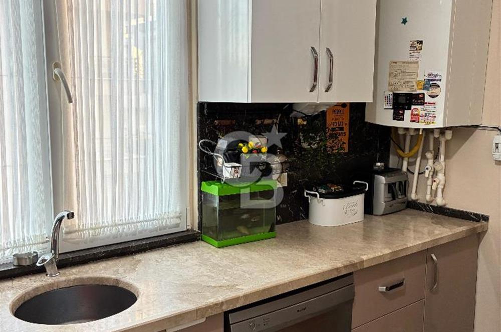 Sancaktepe Safa Mahallesinde Satılık 2+1 İçi Yapılı Arakat Daire