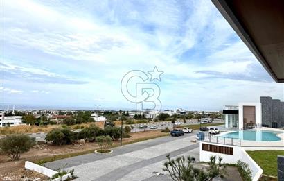 Girne Karaoğlanoğlu Havuzlu Sitede Full Eşyalı Deniz Manzaralı 1+1 Bahçe Kullanımlı Kiralık Daireler
