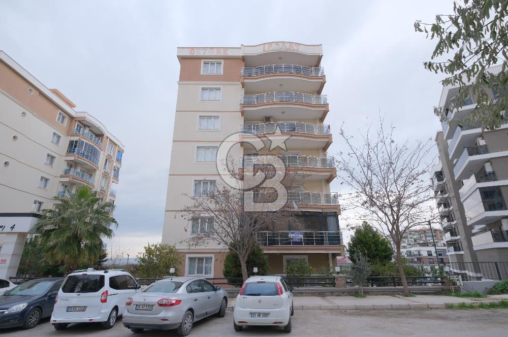 Ulukent İstiklal Mahallesi Öztürk Konakları-4 Ferah 3+1 Satılık Daire