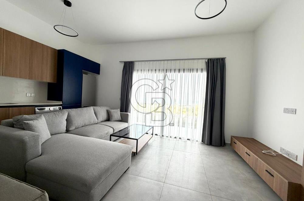 Girne Karaoğlanoğlu Havuzlu Sitede Full Eşyalı Deniz Manzaralı 1+1 Bahçe Kullanımlı Kiralık Daireler