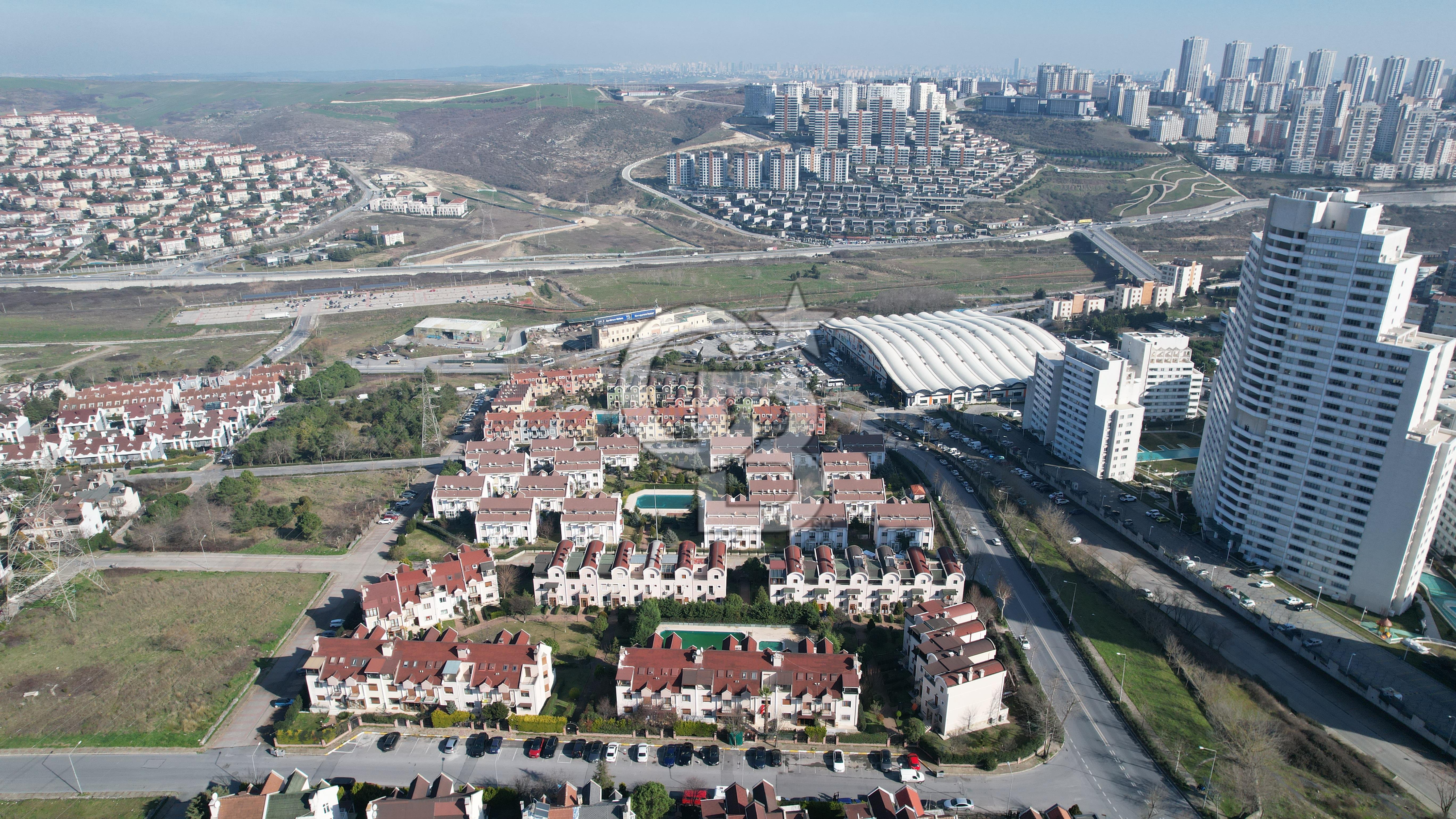 ESENYURT BALIKYOLU SATILIK 1+1 DAİRE