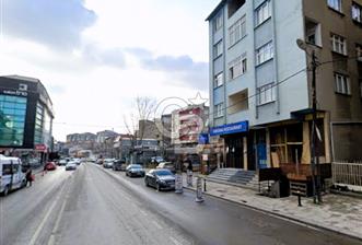 Cadde Üzeri, Geniş, Merkezi Konumda, 2 Balkonlu Kiralık Daire - 3 - 325153