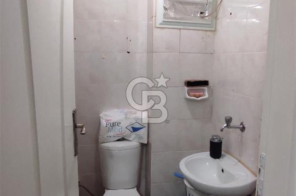 BEYLİKDÜZÜ ADNAN KAHVECİ'DE SATILIK 2+1 DAİRE