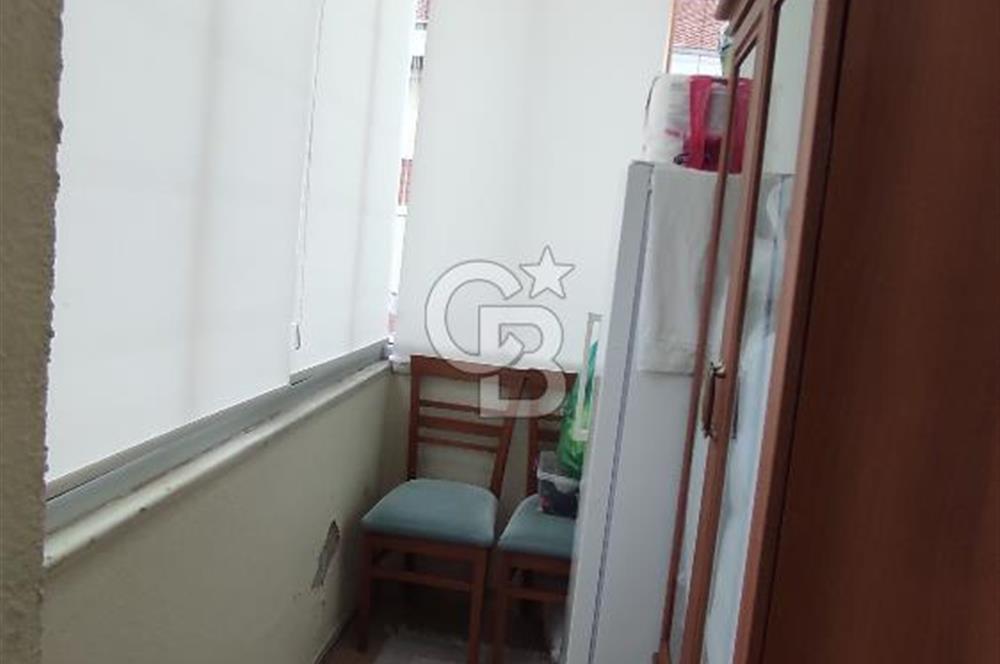 BEYLİKDÜZÜ ADNAN KAHVECİ'DE SATILIK 2+1 DAİRE