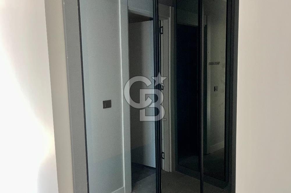 çiğli Azel Deluxe Sitesi Satılık Teraslı 2+1 Daire