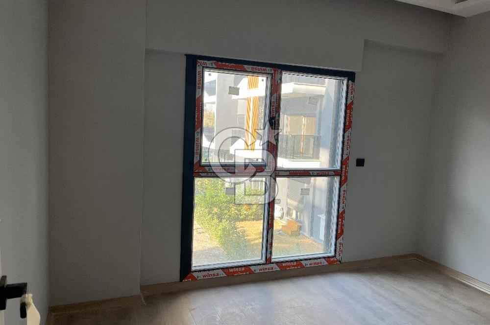 çiğli Azel Deluxe Sitesi Satılık Teraslı 2+1 Daire