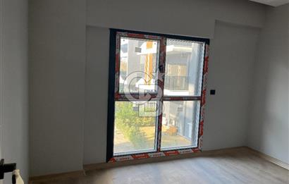 çiğli Azel Deluxe Sitesi Satılık Teraslı 2+1 Daire