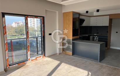 çiğli Azel Deluxe Sitesi Satılık Teraslı 2+1 Daire