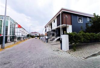 BÜYÜKÇEKMEÇE MİMAROBADA MERKEZİ KONUMDA KİRALIK TRİPLEKS VİLLA - 1 - 325095