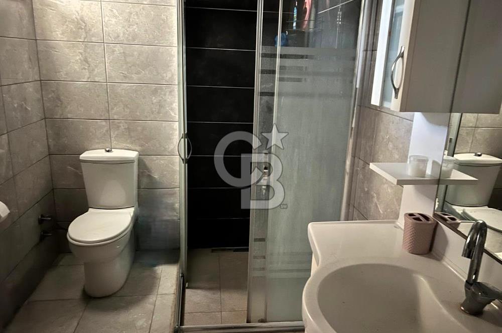 Cadde Üzeri, Geniş, Merkezi Konumda, 2 Balkonlu Kiralık Daire
